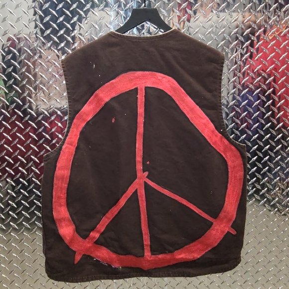 *SOLD* custom 1of1 carhartt vest - Picture 2 of 3